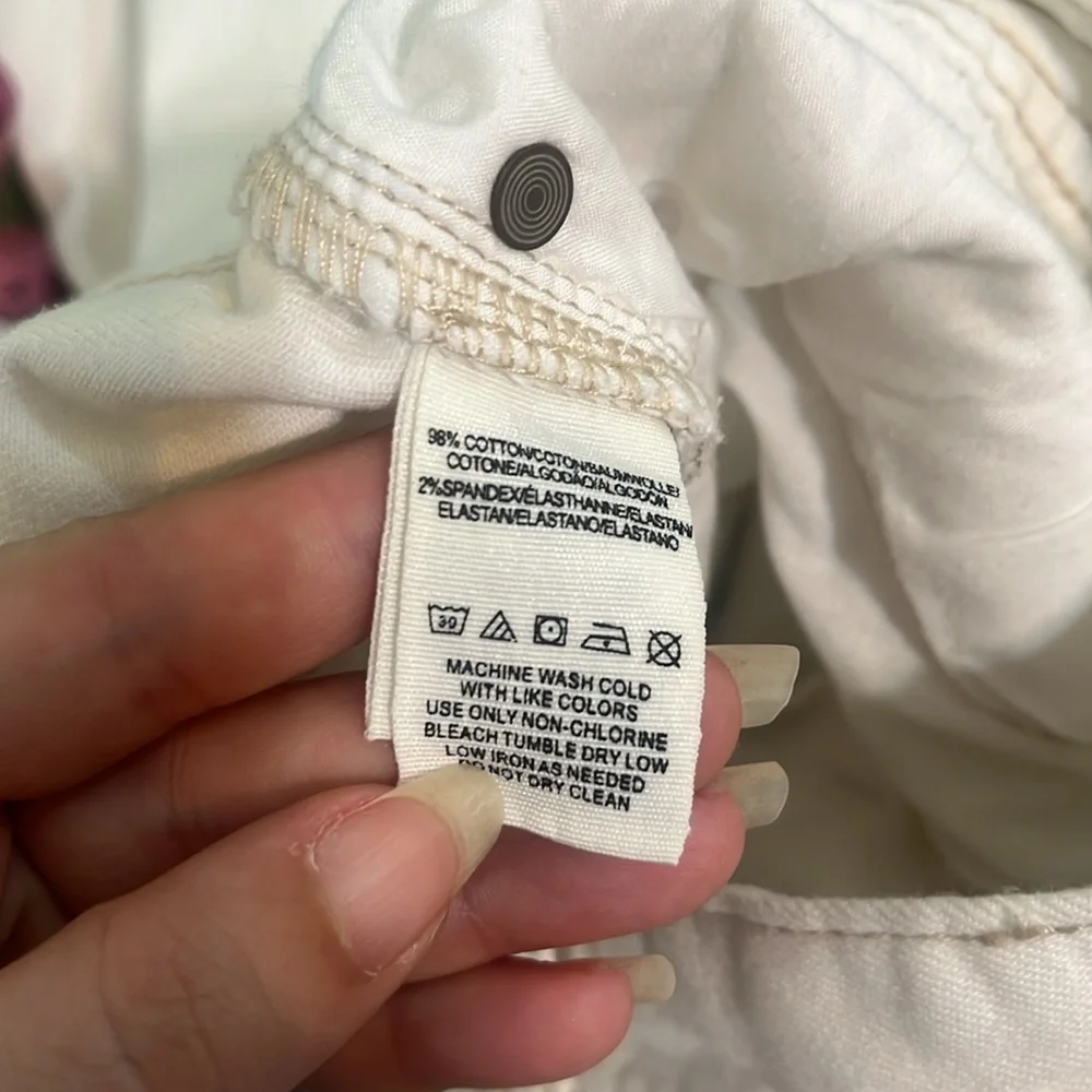 Free People White‎ Straight Leg Cropped Distressed Jeans Size 31 - Picture 5 of 5